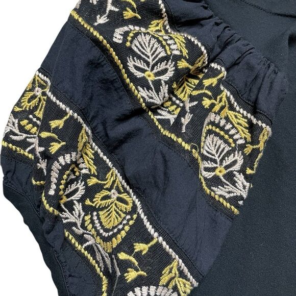 Free People Rock With It Black Embroidered Off-the-Shoulder Top Size XS - Picture 6 of 10